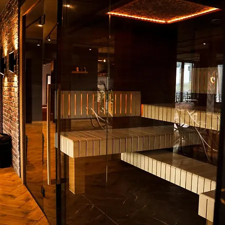 Premium Club Szálloda 4*