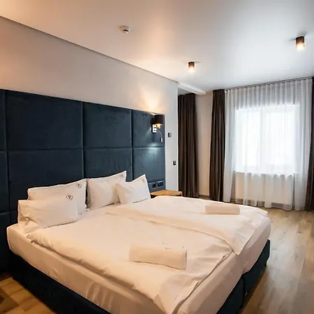 Premium Club 4*