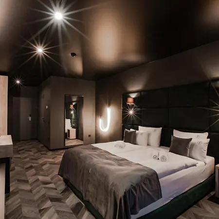 Ξενοδοχείο Premium Club