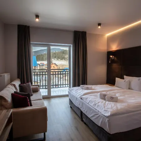 فندق Premium Club 4*